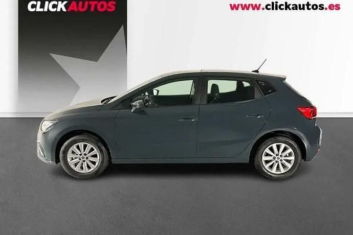 Usado Seat Ibiza Reference 95 CV (69 kW) 2025 Blanco Utilitario