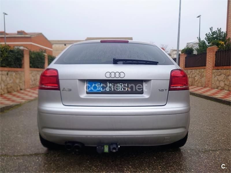 Usado Audi A3 Ambition 160 CV (117 kW) 2007 Gris / plata Utilitario