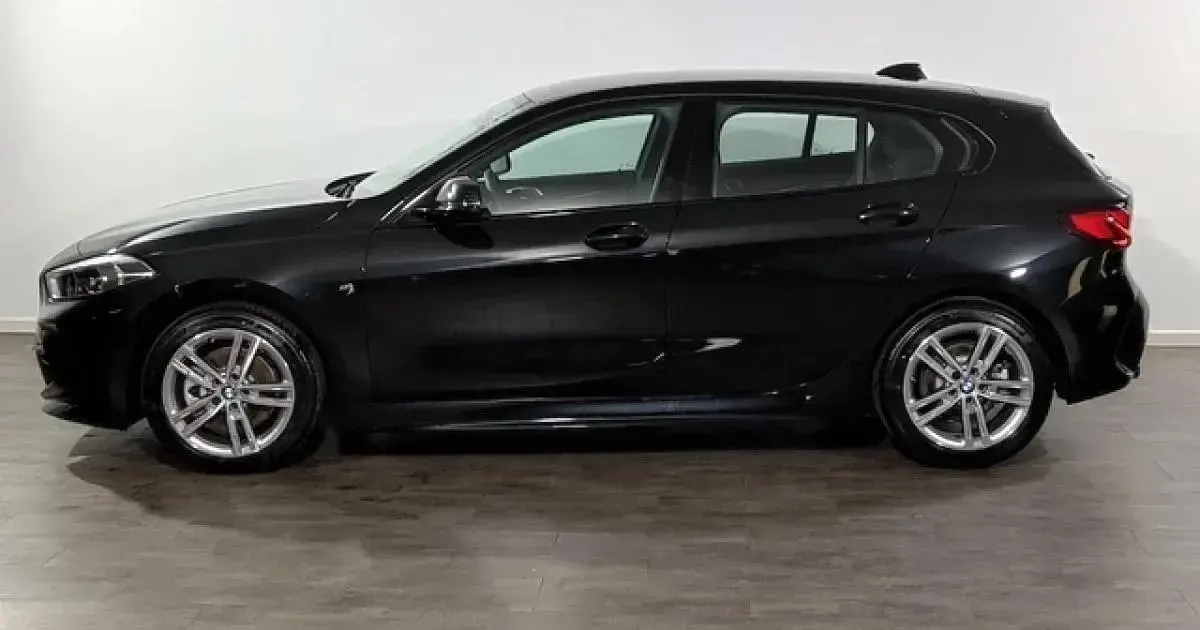 Käytetty BMW 120 190 HP (139 kW) 2023 Viistoperä