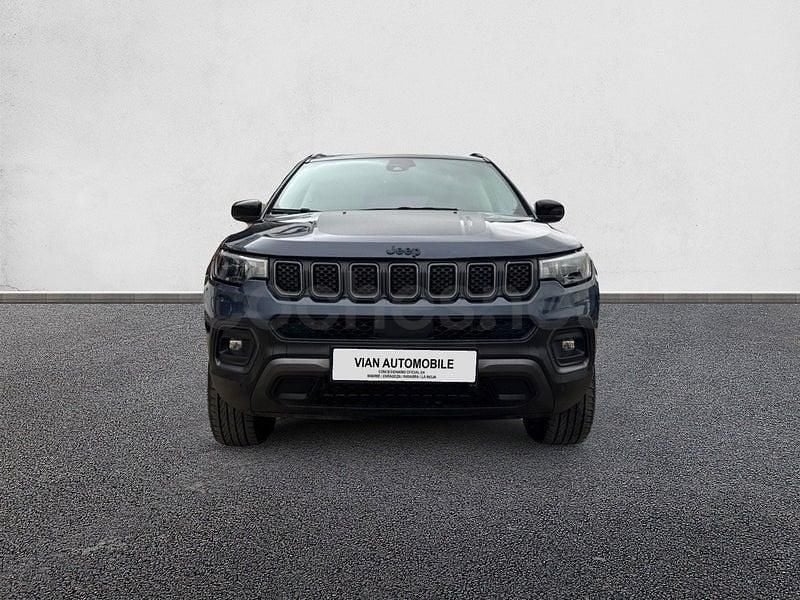 Usado Jeep Compass Trailhawk 240 CV (176 kW) 2022 Azul SUV