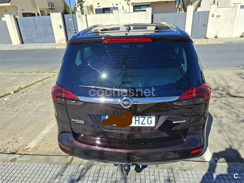 Usado Opel Zafira Tourer Excellence 136 CV (100 kW) 2014 Marrón Monovolumen