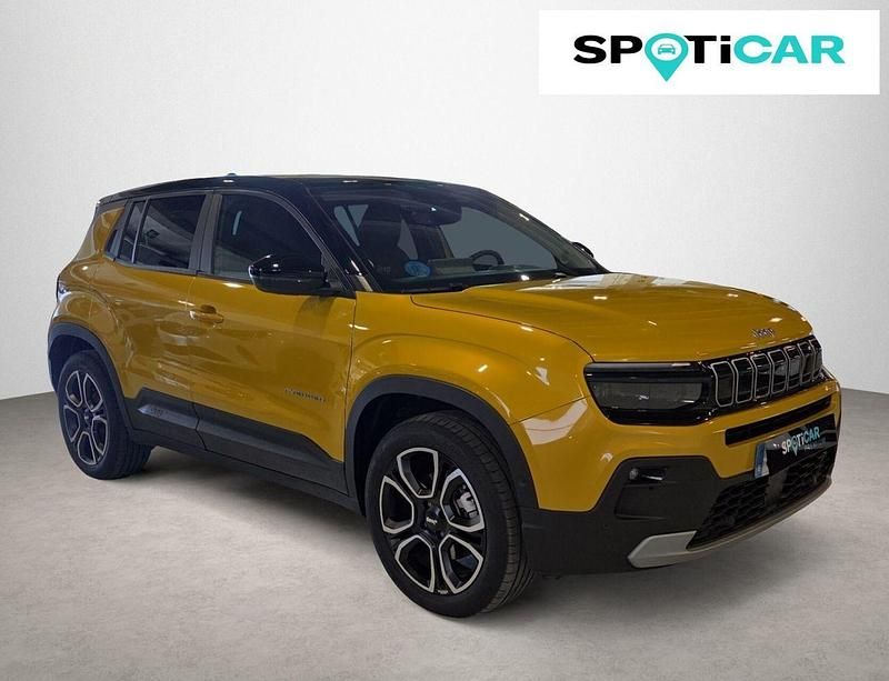 Usado Jeep Avenger EV Summit 114 kW (156 CV) 2025 Rojo SUV