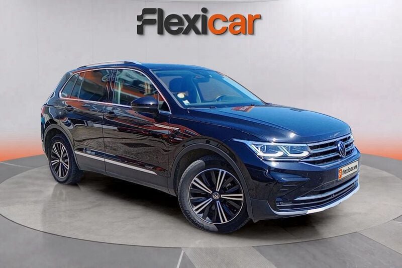 Negro Usado 2022 VW Tiguan Life SUV | 22.990 € (Super precio) - Imagen 1/4