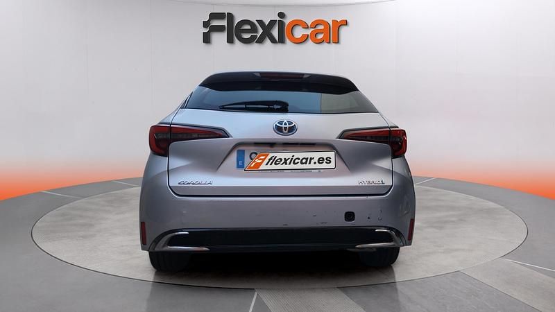 Usado Toyota Corolla Active 140 CV (102 kW) 2024 Gris Utilitario