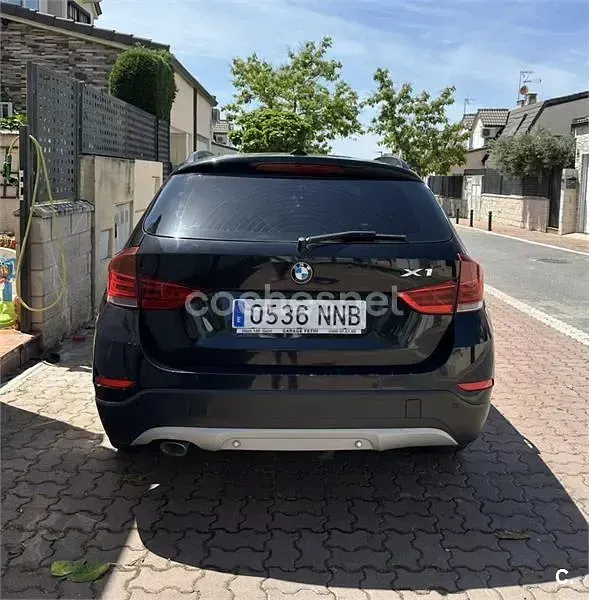 Usado BMW X1 143 CV (105 kW) 2014 Negro SUV