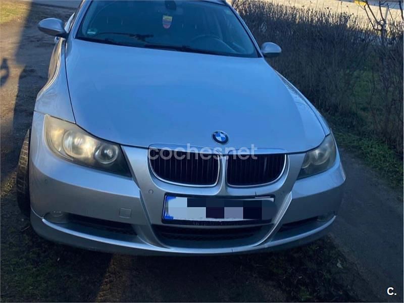 Usado BMW 320 163 CV (119 kW) 2007 Gris / plata Familiar