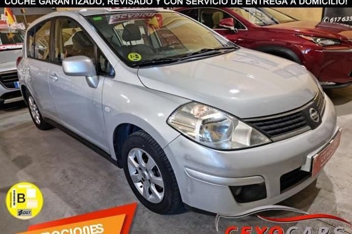 Plateado Usado 2009 Nissan Tiida Tekna Utilitario | 5840 € - Imagen 1/4