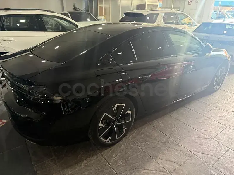 Usado Peugeot 508 GT 131 CV (96 kW) 2024 Negro Berlina