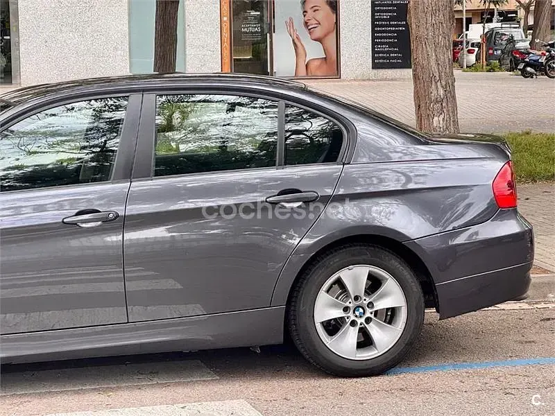 Usado BMW 320 163 CV (119 kW) 2006 Negro Berlina