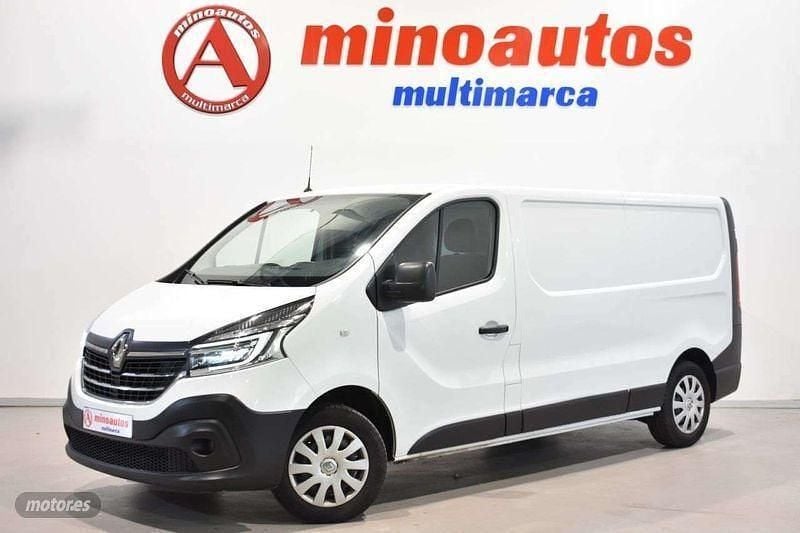 Usado Renault Trafic 120 CV (88 kW) 2020 Blanco Monovolumen