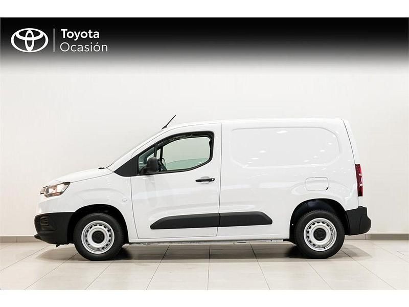 Usado Toyota Proace City City 100 CV (73 kW) 2023 Blanco Monovolumen