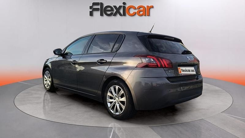 Usado Peugeot 308 Access 131 CV (96 kW) 2020 Gris Utilitario