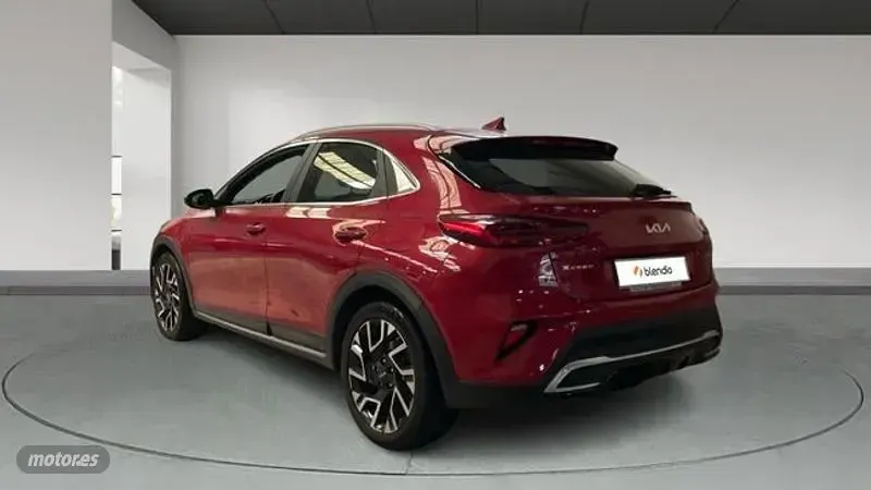 Usado Kia XCeed 141 CV (103 kW) 2023 Rojo SUV