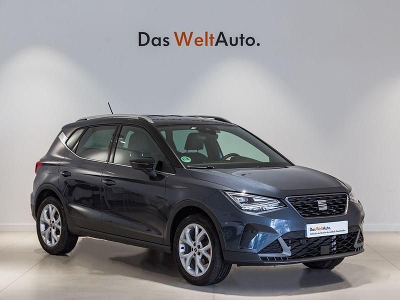 Gris Usado 2022 Seat Arona FR SUV | 22.650 € (Caro) - Imagen 1/4