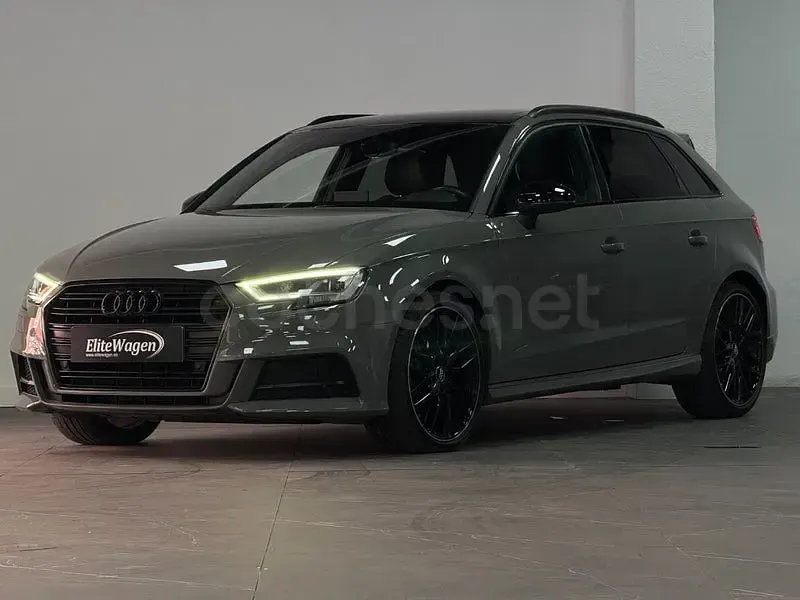 Usado Audi A3 Exclusive 150 CV (110 kW) 2020 Gris / plata Berlina