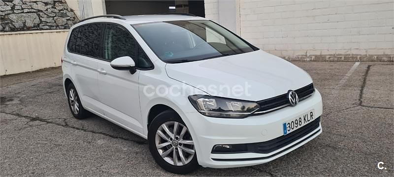 Blanco Usado 2018 VW Touran Business Monovolumen | 13.500 € (Buen precio) - Imagen 1/4