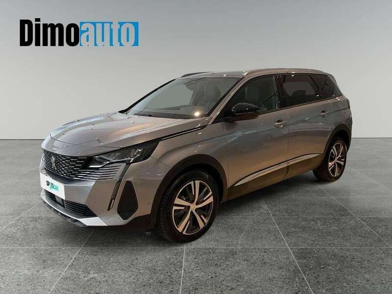 Gris Usado 2024 Peugeot 5008 Allure Monovolumen | 25.900 € (Precio justo) - Imagen 1/4
