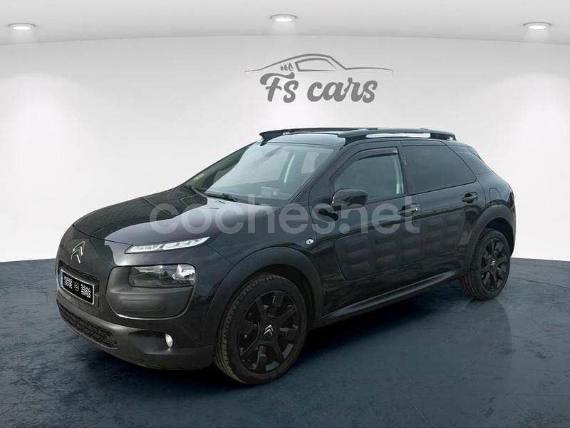 Usado Citroën C4 Cactus Shine Edition 92 CV (67 kW) 2015 Negro Utilitario