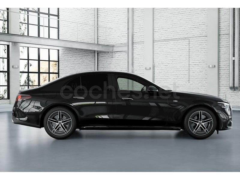 Usado Mercedes E300 313 CV (230 kW) 2025 Negro Berlina
