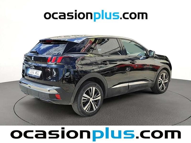 Usado Peugeot 3008 Allure 131 CV (96 kW) 2023 Negro SUV
