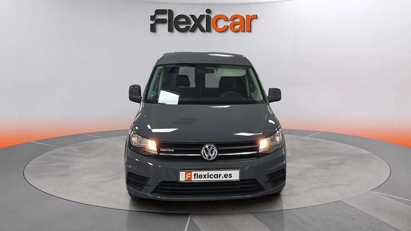 Usado VW Caddy Trendline 110 CV (80 kW) 2016 Gris Monovolumen