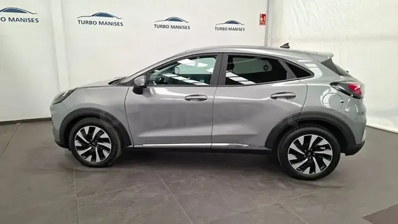 Usado Ford Puma Titanium 125 CV (91 kW) 2024 Azul SUV