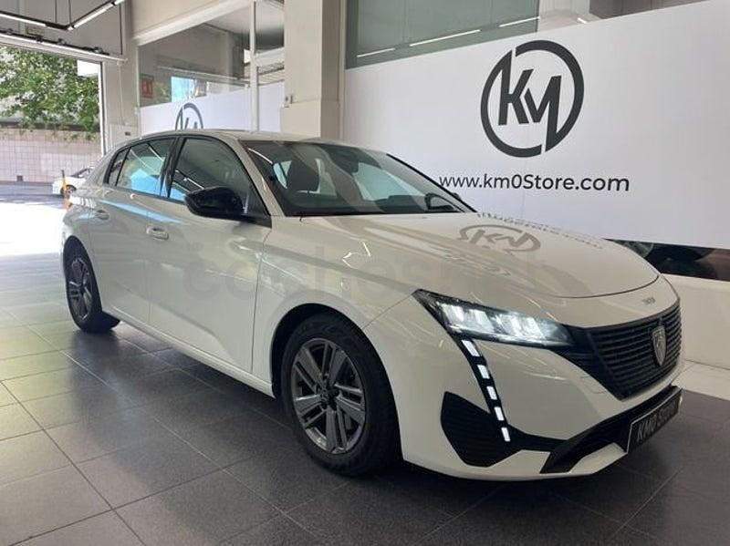 Usado Peugeot 308 Active 131 CV (96 kW) 2022 Blanco Berlina