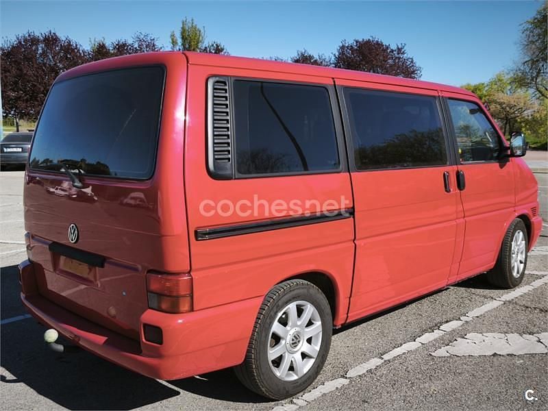 Usado VW Multivan Allstar 110 CV (80 kW) 1997 Rojo Monovolumen