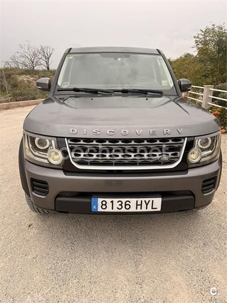 Usado Land Rover Discovery 4 S 211 CV (155 kW) 2014 Gris / plata SUV