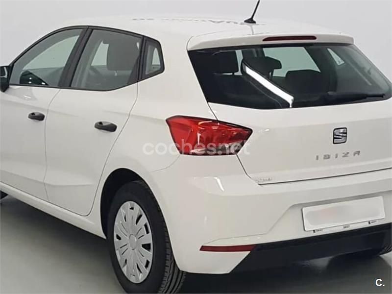 Blanco Usado 2017 Seat Ibiza Reference Berlina | 6890 € (Super precio) - Imagen 1/4