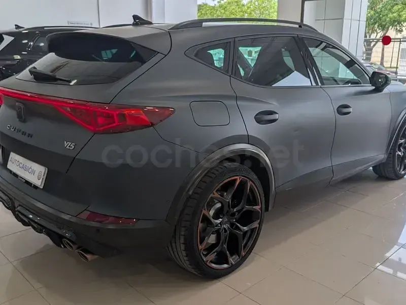 Usado Cupra Formentor VZ 390 CV (286 kW) 2022 Gris / plata SUV