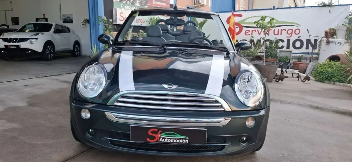 Usado Mini One Cabriolet 90 CV (66 kW) 2005 Verde Descapotable
