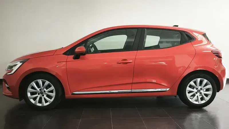 Usado Renault Clio IV Zen 90 CV (66 kW) 2019 Blanco Berlina