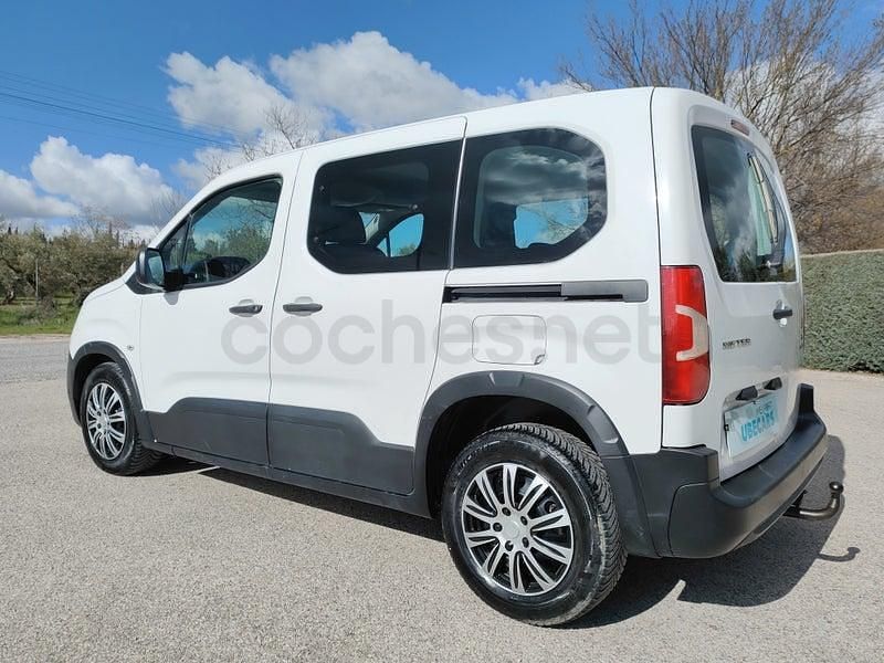 Usado Peugeot Rifter Active 131 CV (96 kW) 2021 Blanco Monovolumen