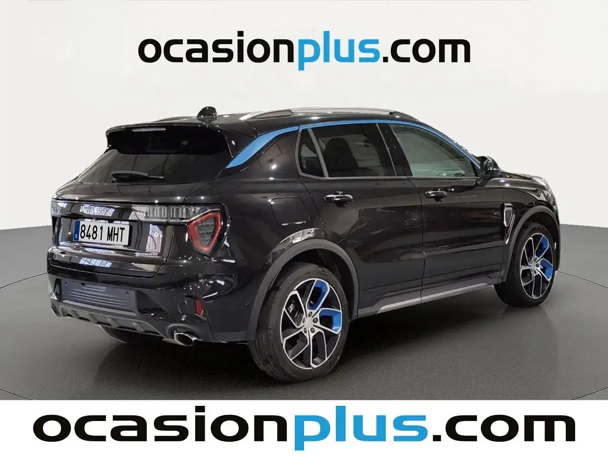 Usado Lynk & Co 01 261 CV (191 kW) 2023 Negro SUV