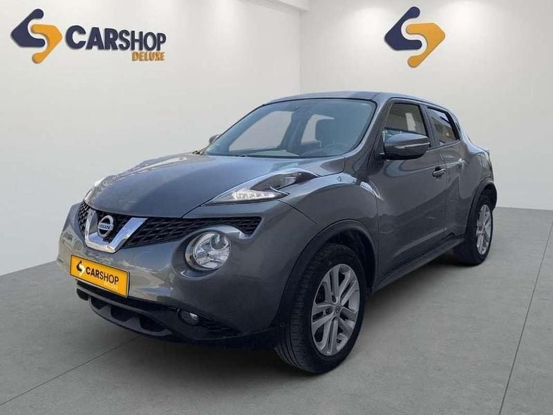 Usado Nissan Juke Acenta 110 CV (80 kW) 2016 Gris SUV