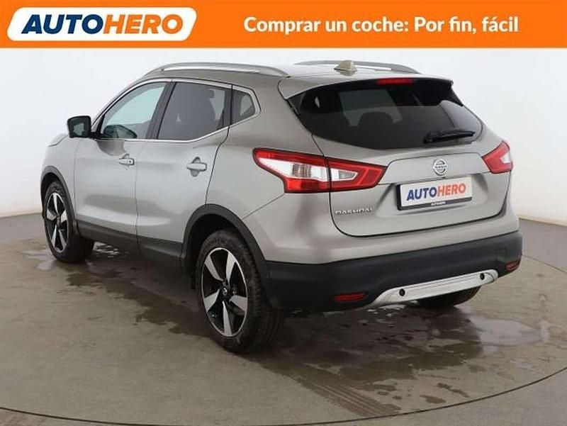 Usado Nissan Qashqai 360º 131 CV (96 kW) 2015 Gris SUV