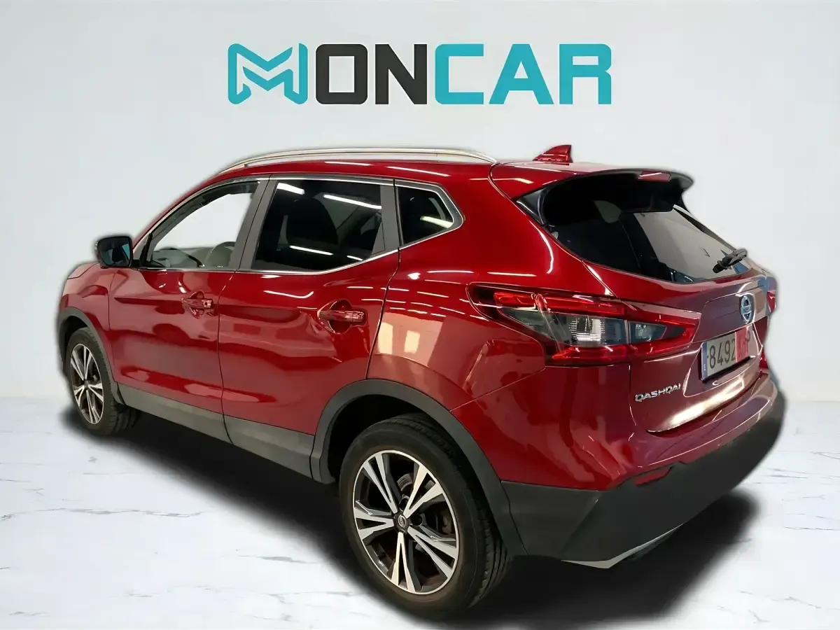 Usado Nissan Qashqai N-Connecta 163 CV (119 kW) 2018 Rojo SUV