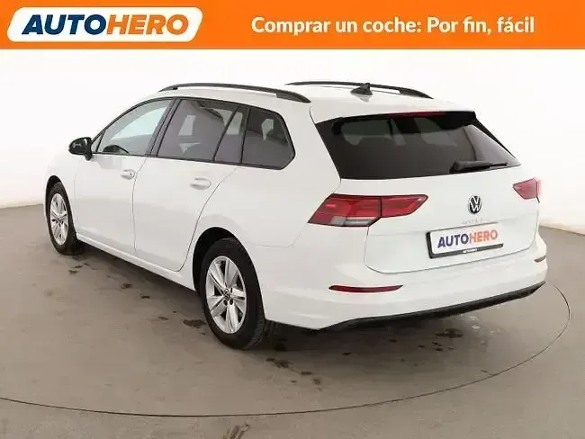 Usado VW Golf VIII Life 116 CV (85 kW) 2023 Blanco