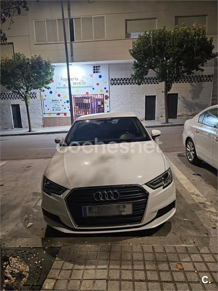 Usado Audi A3 110 CV (80 kW) 2017 Blanco Berlina