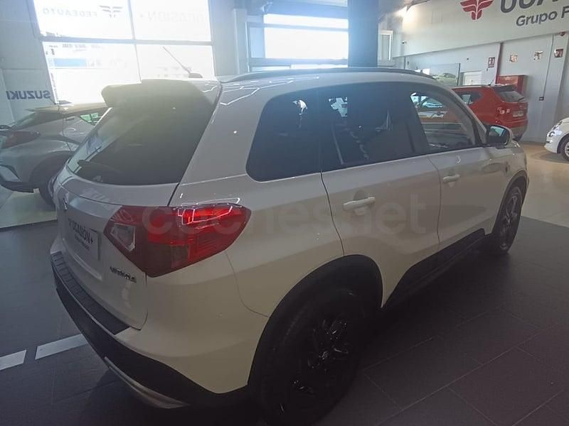 Usado Suzuki Vitara 120 CV (88 kW) 2017 Blanco SUV