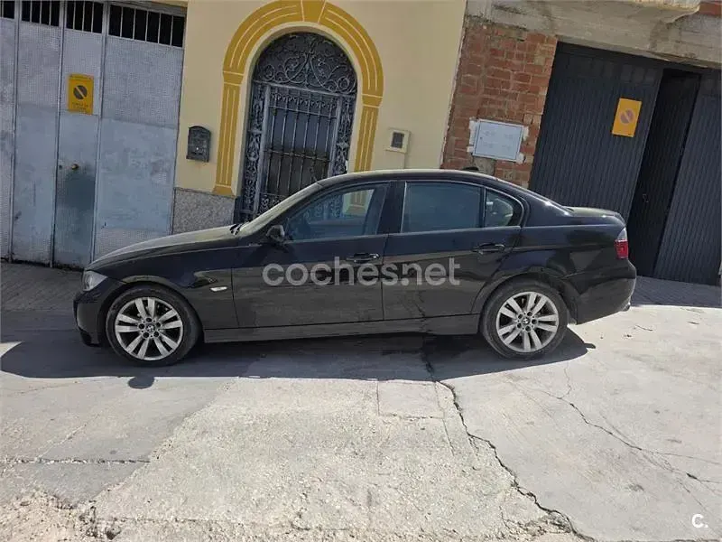 Usado BMW 320 163 CV (119 kW) 2007 Negro Berlina