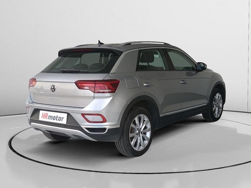 Usado VW T-Roc Style 150 CV (110 kW) 2024 Gris SUV