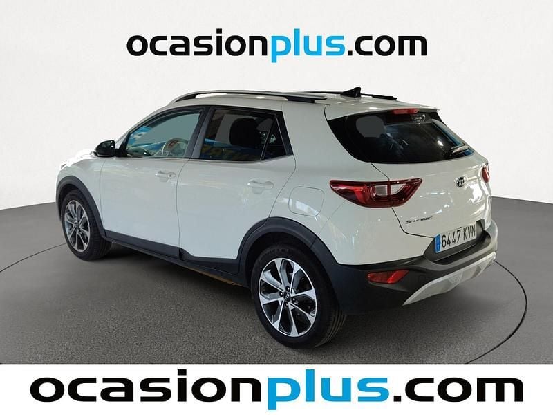 Usado Kia Stonic 100 CV (73 kW) 2019 Blanco SUV