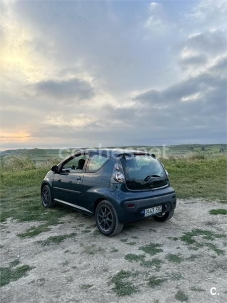 Usado Citroën C1 54 CV (39 kW) 2007 Verde Utilitario