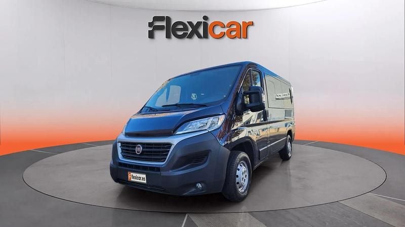 Usado Fiat Ducato 150 CV (110 kW) 2018 Azul Van