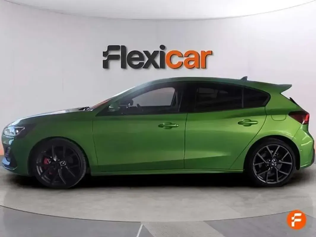 Usado Ford Focus ST 280 CV (205 kW) 2024 Verde Utilitario