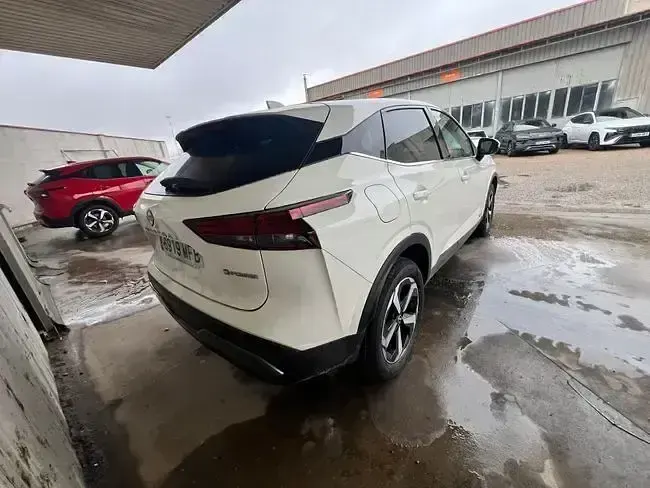 Usado Nissan Qashqai N-Connecta 190 CV (139 kW) 2023 Blanco SUV