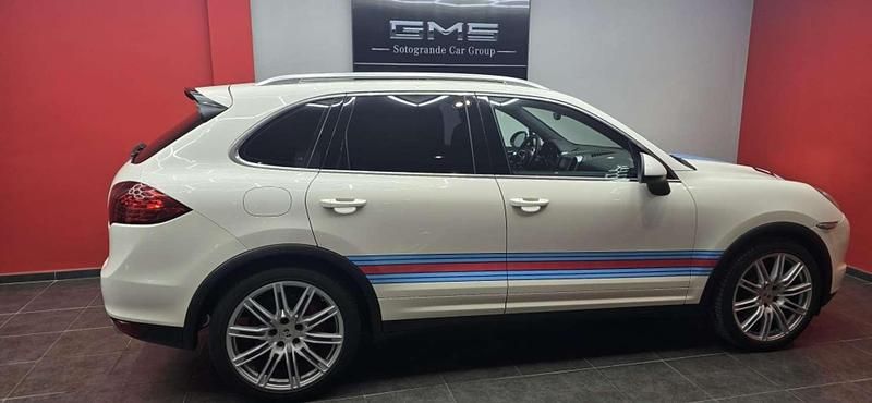 Usado Porsche Cayenne Turbo 500 CV (367 kW) 2011 Blanco SUV