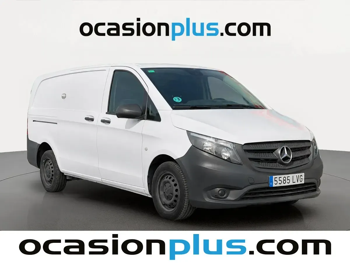 Usado Mercedes Vito 102 CV (75 kW) 2021 Negro Van